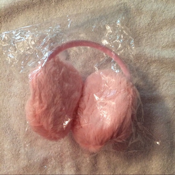 💞NWT Set of 3 Adult Ear Muffs (Pinks & Black) - Picture 13 of 13